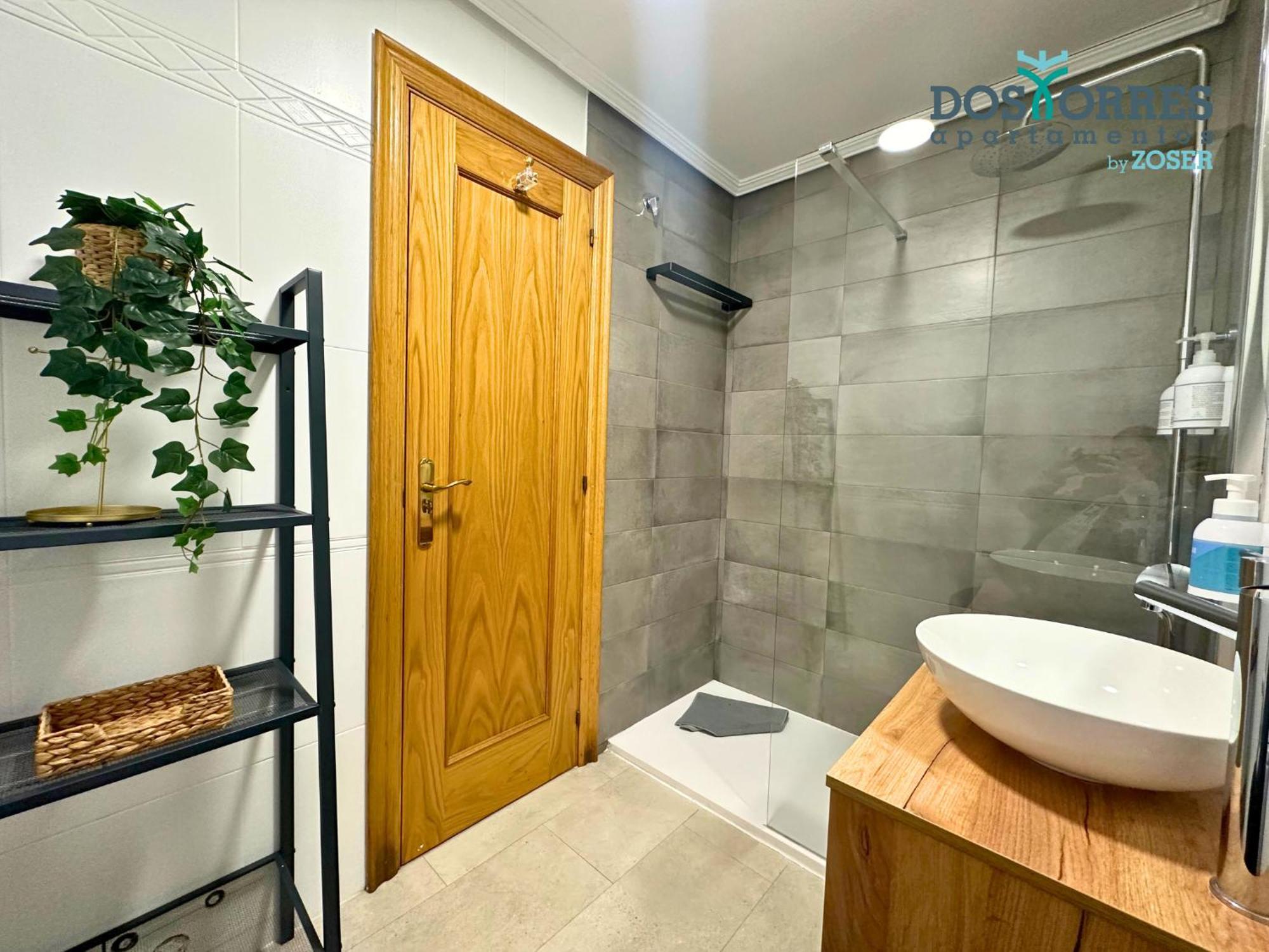 萨拉戈萨Dos Torres Santa Isabel - Estacionamiento Privado Gratuito公寓 外观 照片